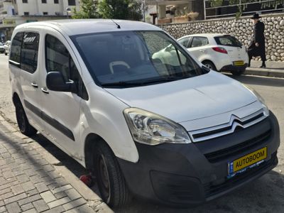 احصل على إعلانات جديدة لمبيعات السيارات {inRegion}