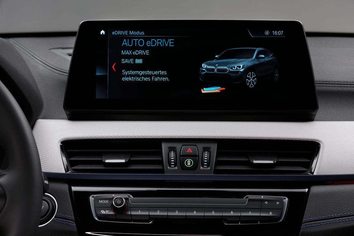 BMW X2 2020. Multimédia. VUS 5-portes, 1 génération, restyling 1