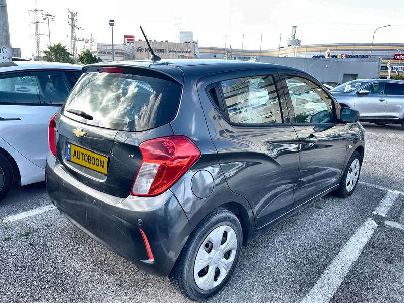 Chevrolet Spark с пробегом, 2017, частная
