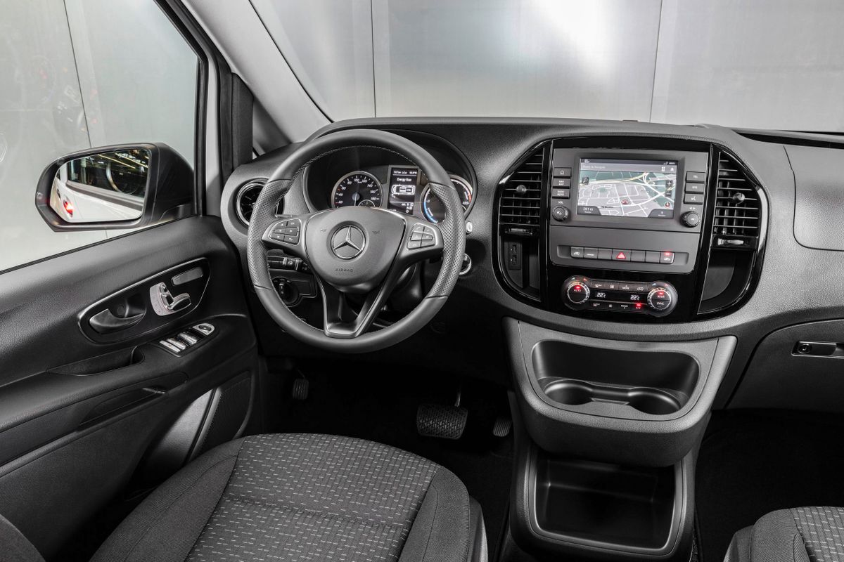 Mercedes Vito 2020. Front seats. Minivan, 3 generation, restyling 2