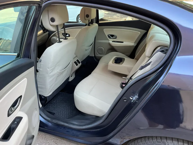 Renault Fluence 2ème main, 2011, main privée