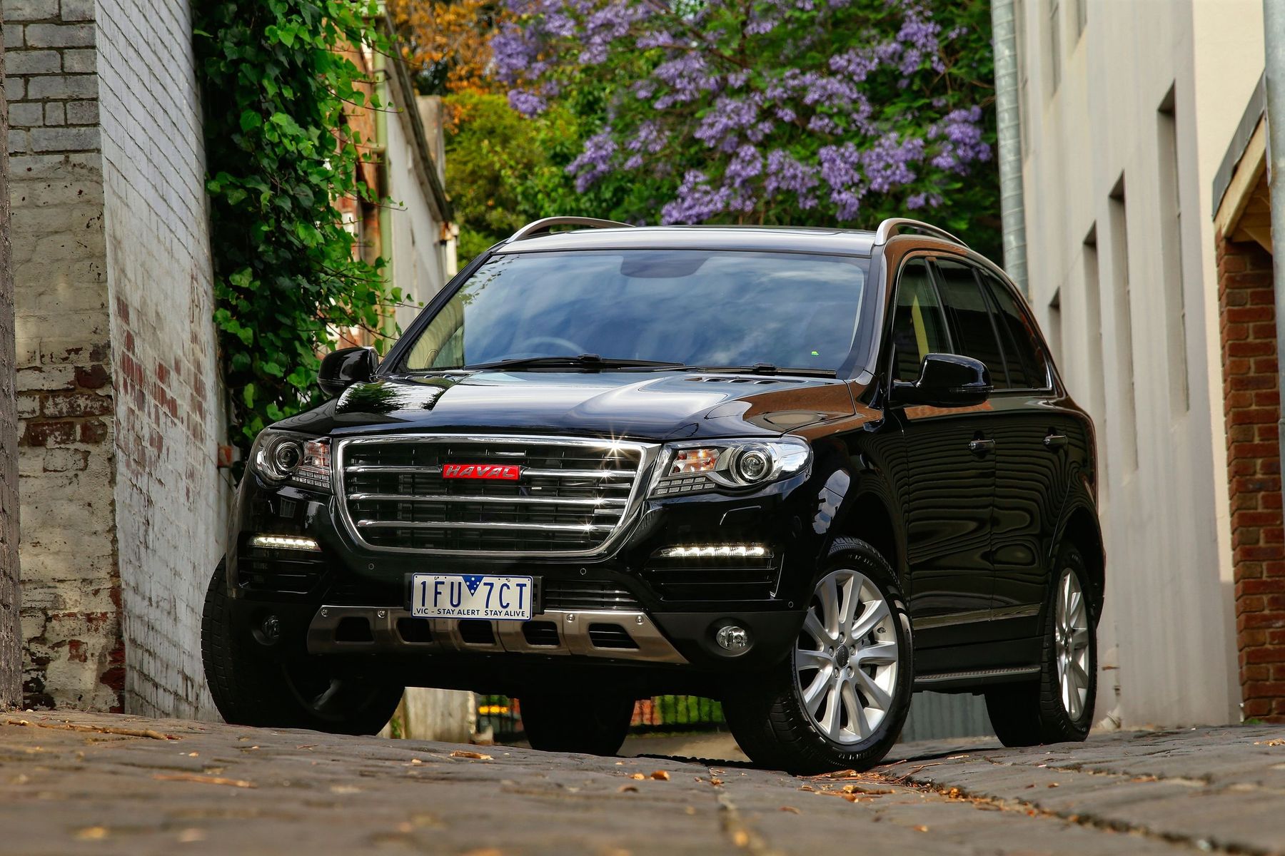 Haval H8 внедорожник 5 дв. 2.0 AT бензин 218 л.с. задний привод 1 поколение (201