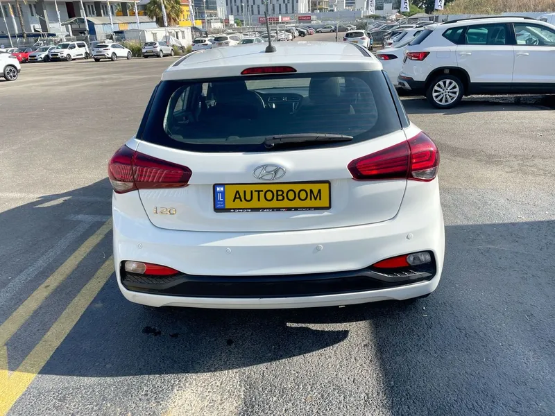 Hyundai i20 с пробегом, 2021
