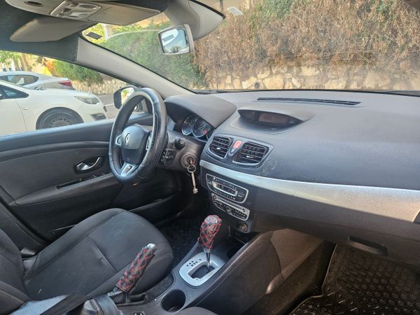 Renault Fluence с пробегом, 2010, частная рука
