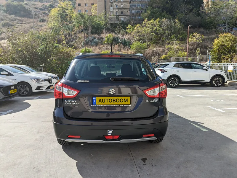 Suzuki SX4 2ème main, 2014, main privée