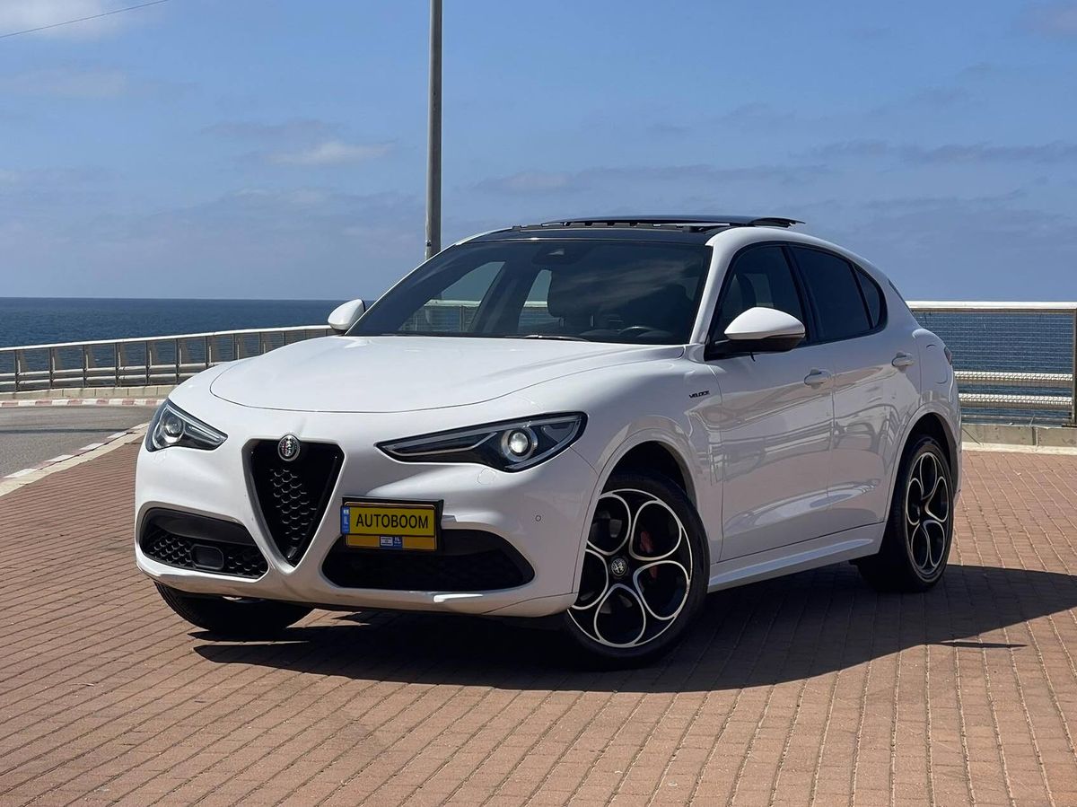 Alfa Romeo Stelvio 2ème main, 2021, main privée