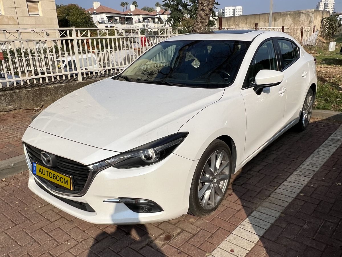 Mazda 3 2ème main, 2017, main privée