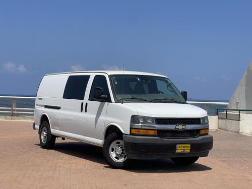 Chevrolet Savana, 2019, photo