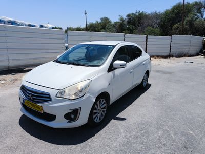 Mitsubishi Attrage 2ème main, 2016