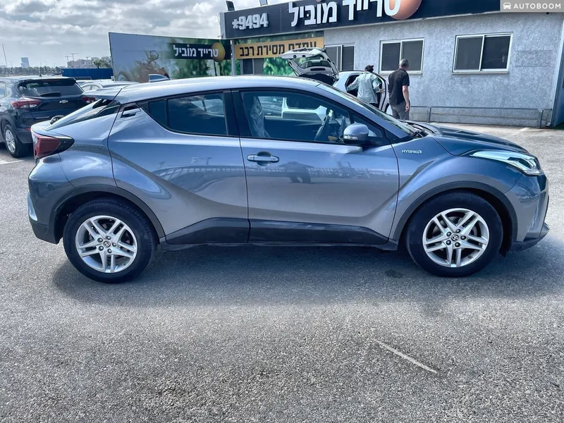 Toyota C-HR с пробегом, 2021, частная
