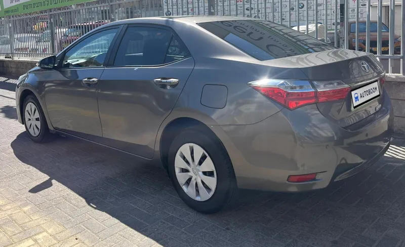 טויוטה קורולה יד 2 רכב, 2018