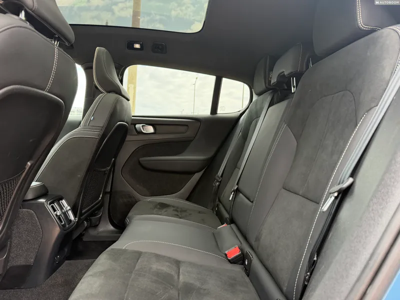 Volvo C40 Recharge 2nd hand, 2023, private