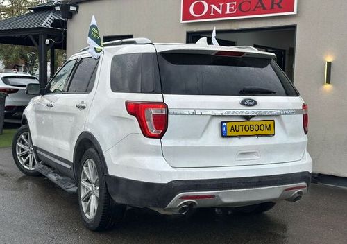 Ford Explorer 2nd hand, 2016