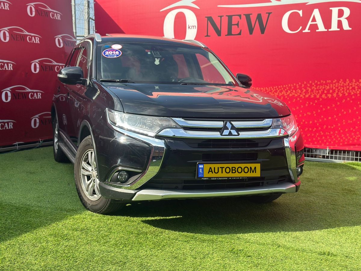 Mitsubishi Outlander 2nd hand, 2016, private hand