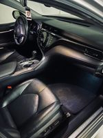 Toyota Camry 2nd hand, 2020, private