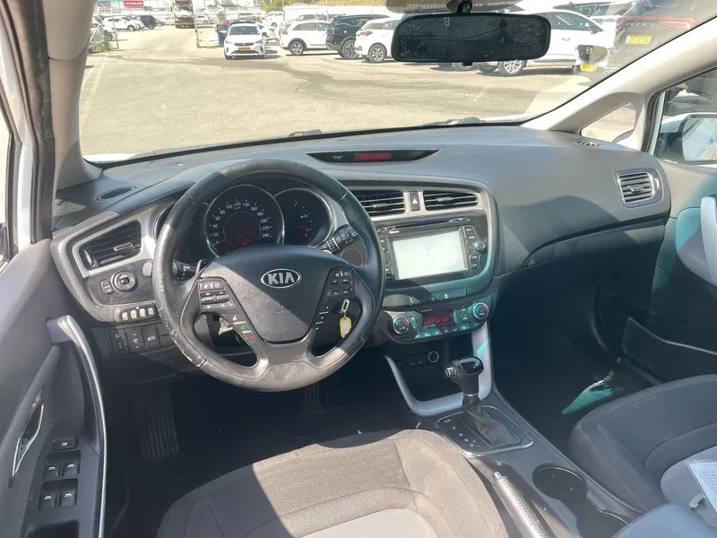 Kia Ceed 2nd hand, 2015, private hand