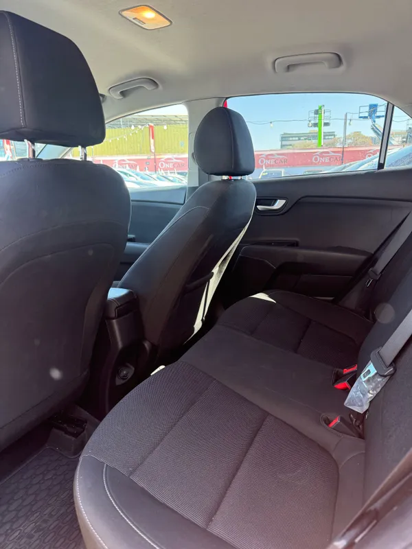 Kia Rio 2nd hand, 2019, private hand