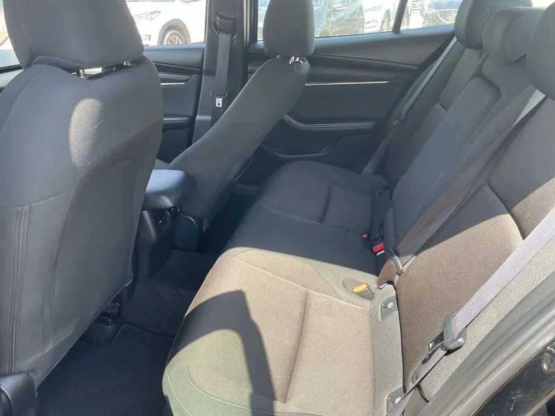 Mazda 3 2nd hand, 2020