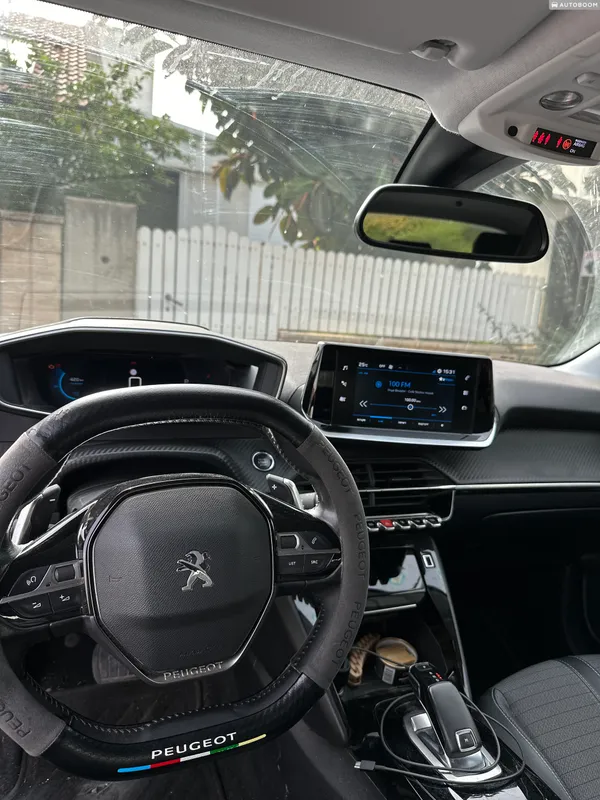 Peugeot 208 2ème main, 2021, privée