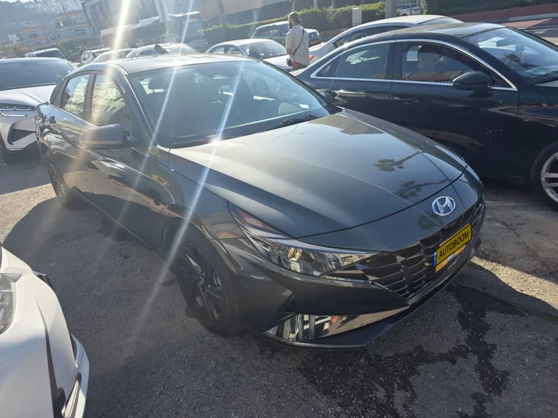 יונדאי אלנטרה יד 2 רכב, 2022, פרטי