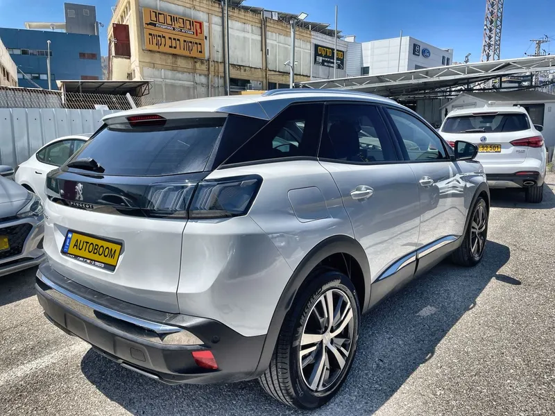Peugeot 3008 2nd hand, 2022, private