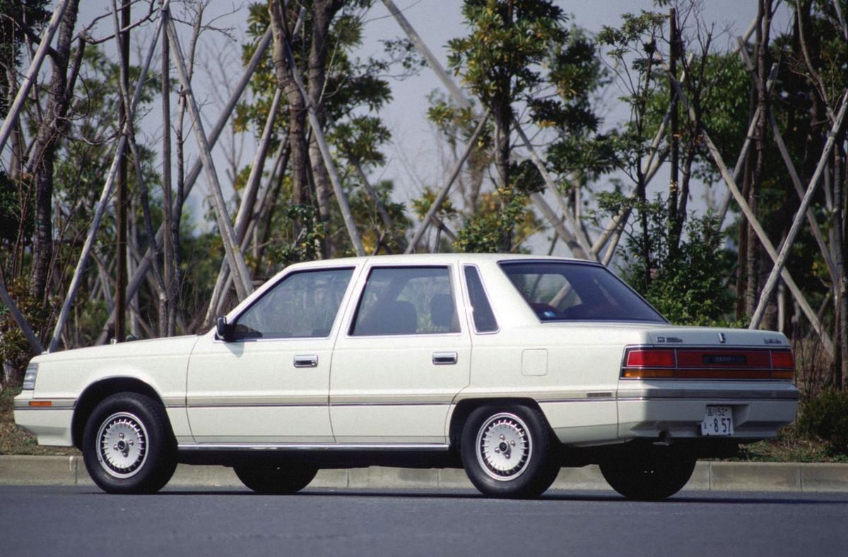 Mitsubishi Debonair 1986. Carrosserie, extérieur. Berline, 2 génération
