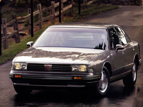 Oldsmobile Ninety Eight 1991. Bodywork, Exterior. Sedan, 11 generation