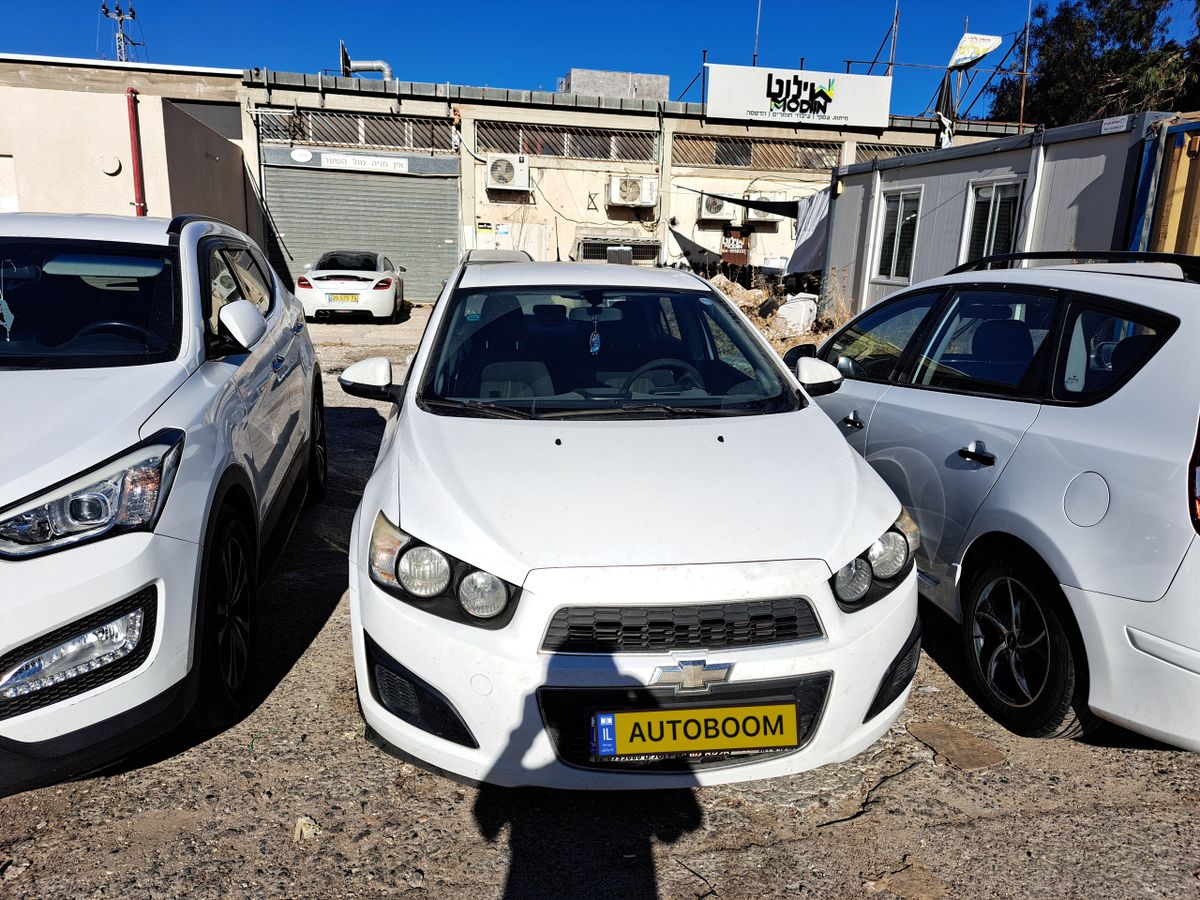 Chevrolet Sonic 2ème main, 2014, main privée