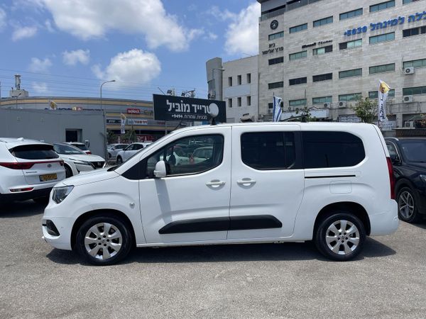 Opel Combo 2ème main, 2021, main privée