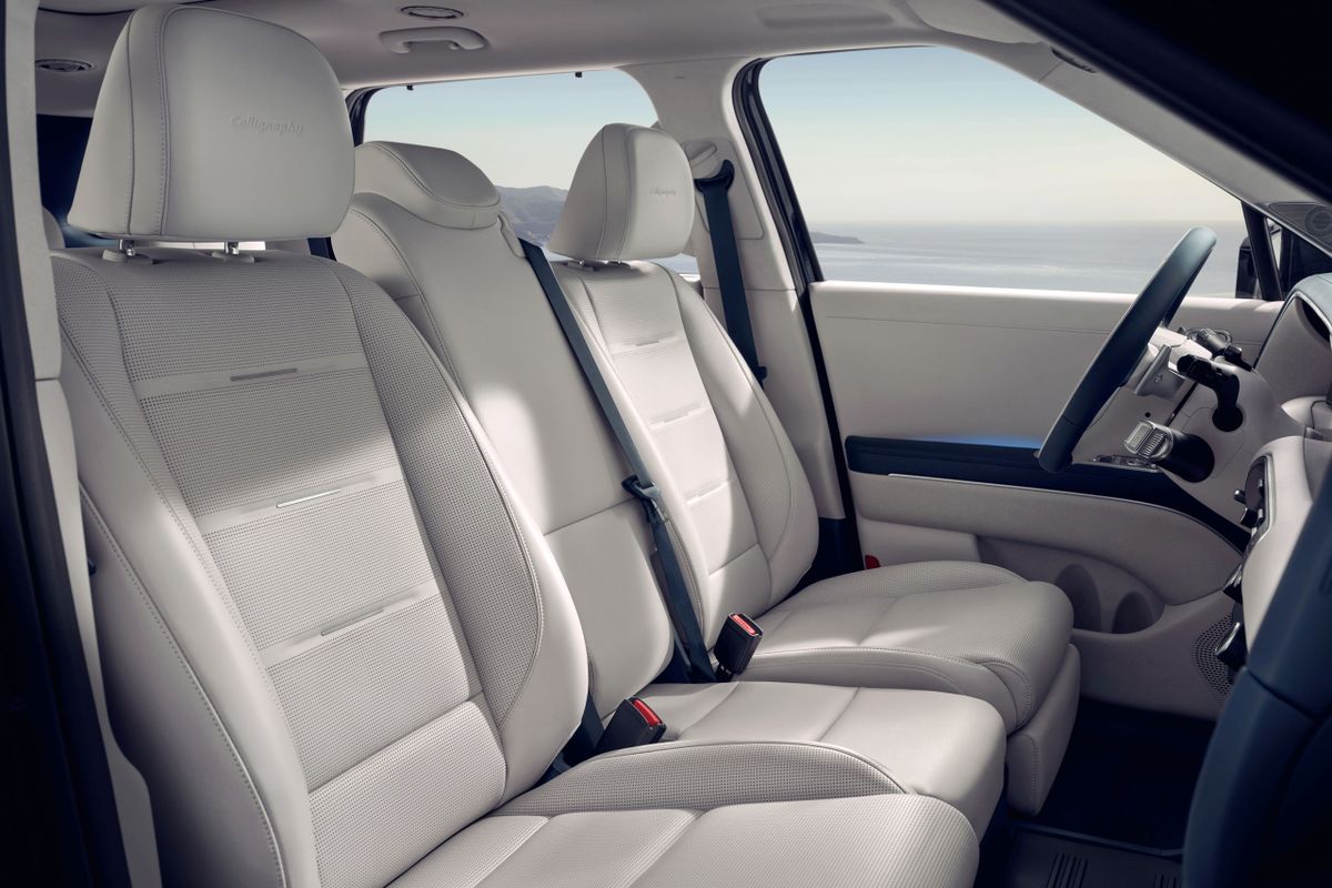 Hyundai Palisade 2025. Передние сидения. Внедорожник 5 дв., 2 поколение