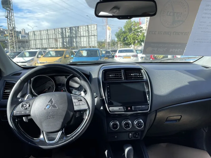 Mitsubishi ASX с пробегом, 2021