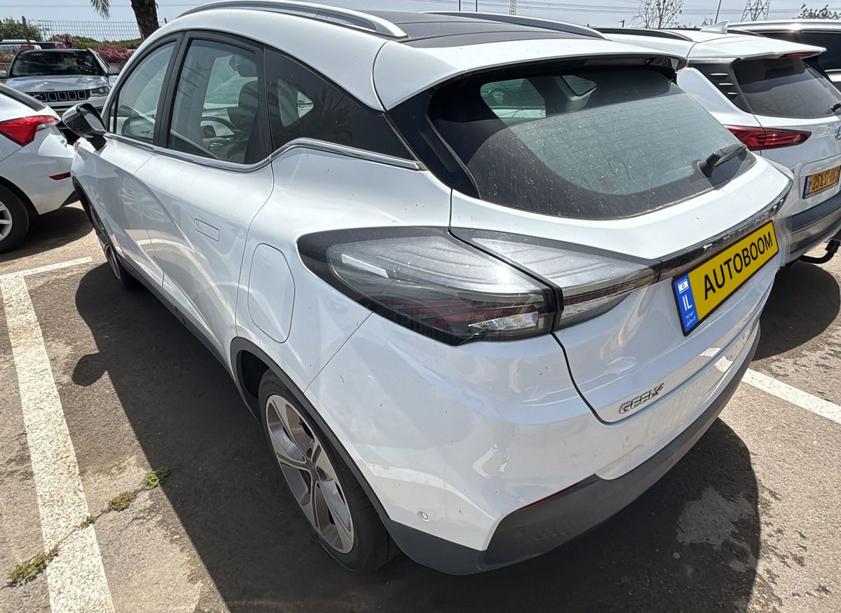Geely Geometry C с пробегом, 2022