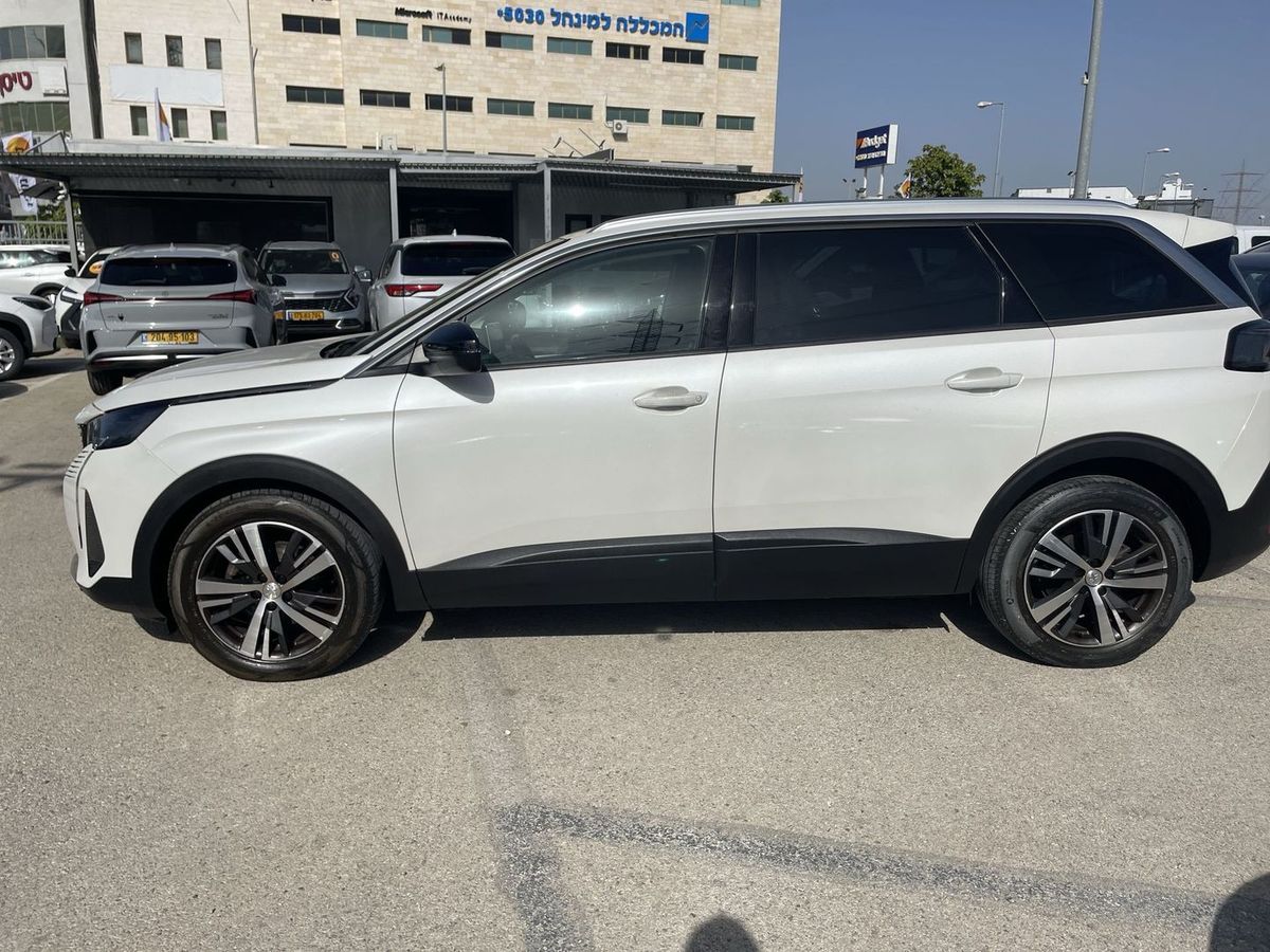 Peugeot 5008 с пробегом, 2022, частная рука