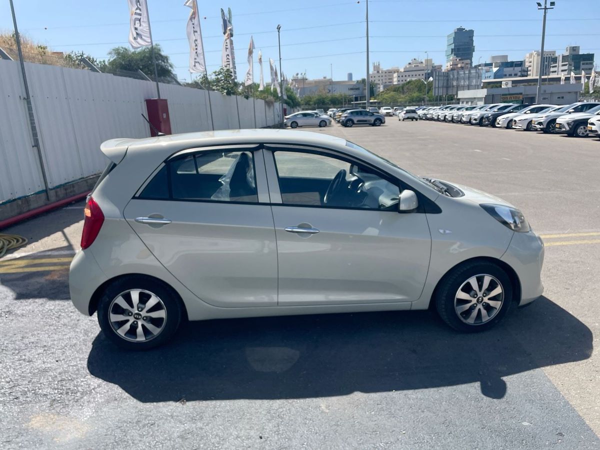 Kia Picanto 2nd hand, 2015, private hand