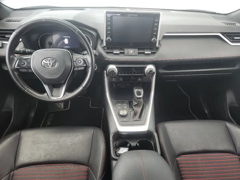 Toyota RAV4 2nd hand, 2021, private hand