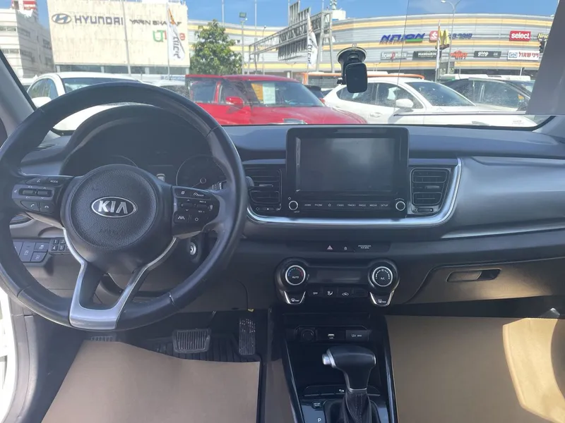 Kia Stonic с пробегом, 2021, частная рука