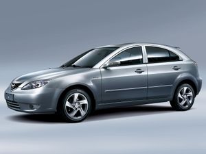 חיימה 3 2011. מרכב, צורה. האצ'בק 5 דלתות, 1 דור