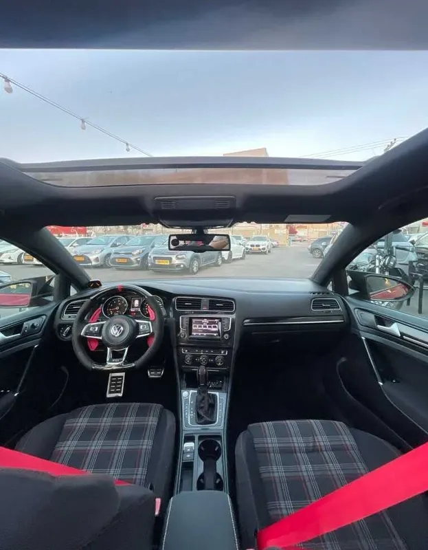 פולקסווגן גולף GTI יד 2 רכב, 2013