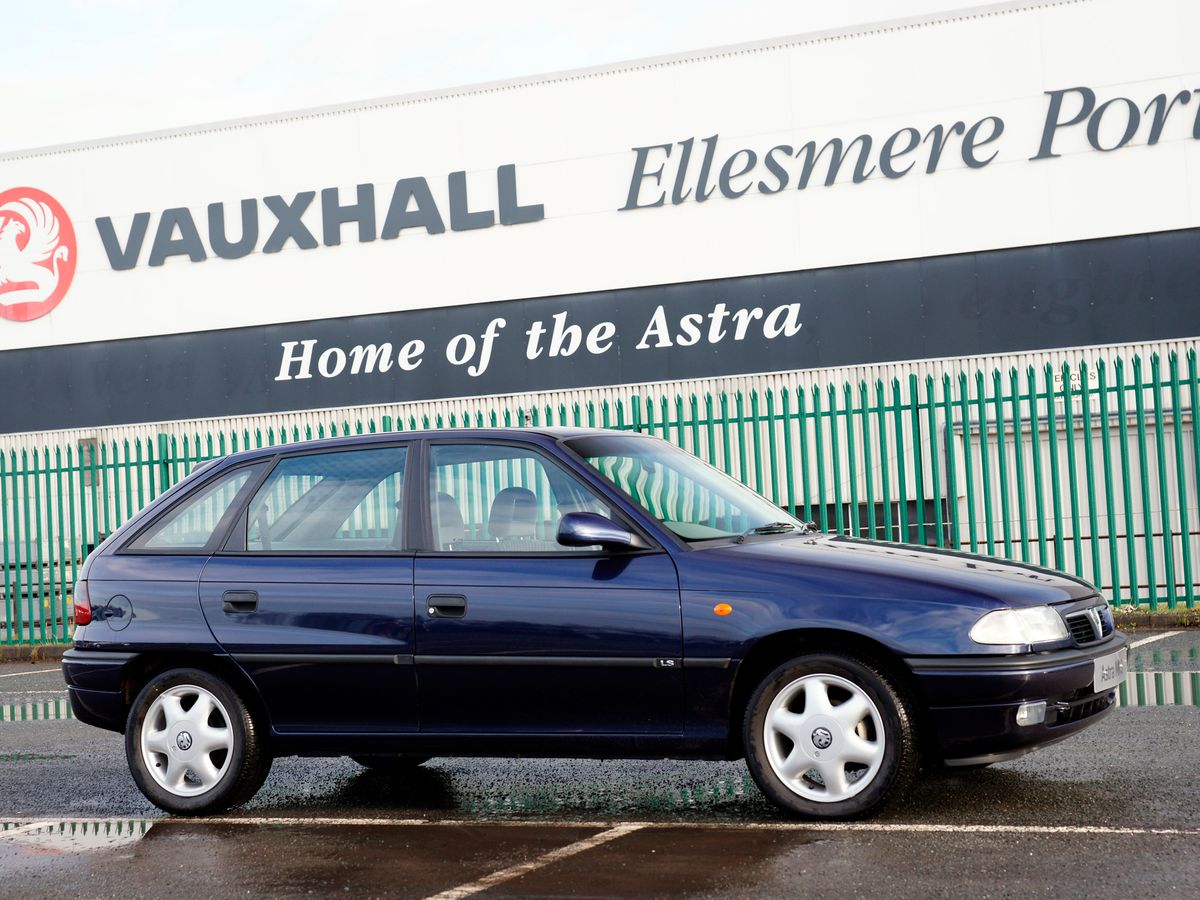 Vauxhall Astra 1991. Carrosserie, extérieur. Mini 5-portes, 3 génération