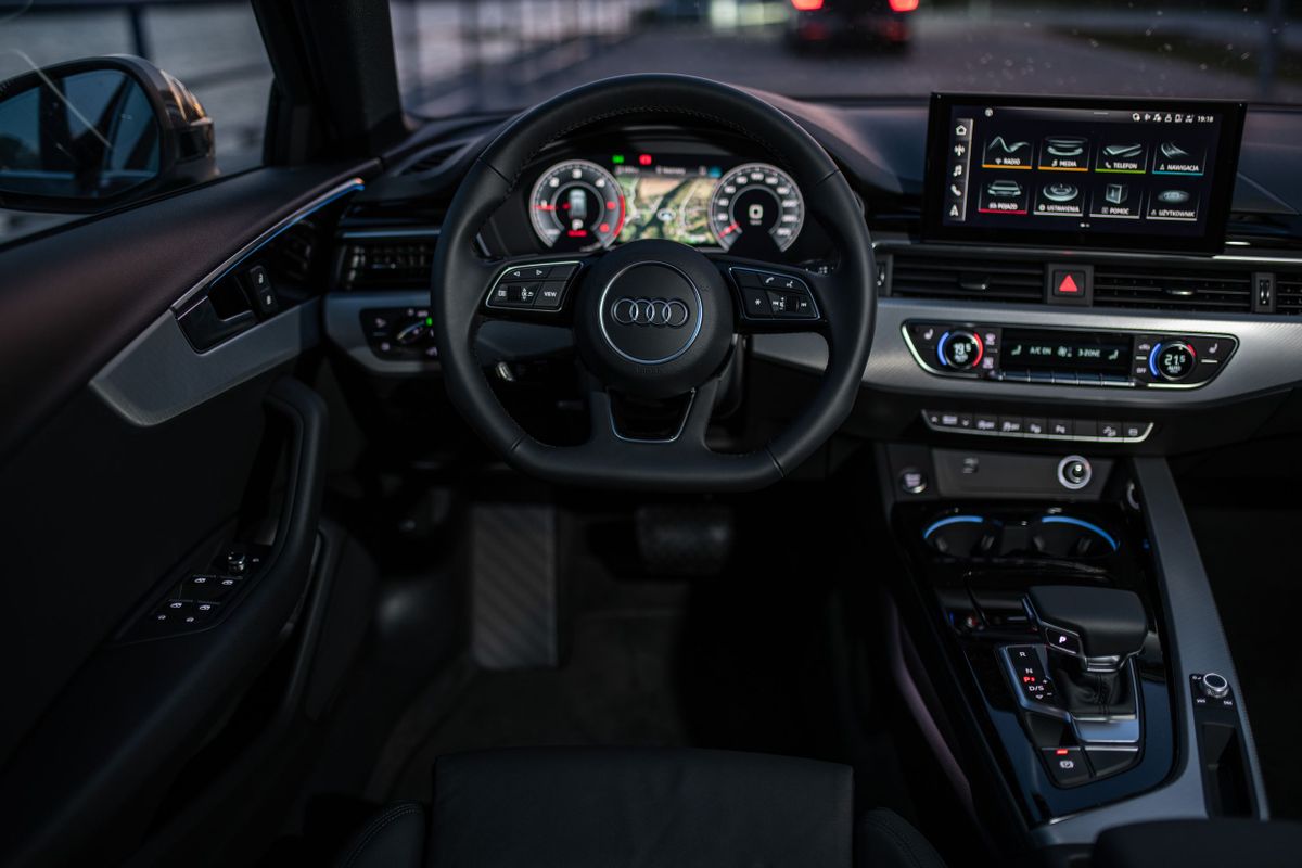 Audi A4 allroad 2019. Dashboard. Estate 5-door, 2 generation, restyling