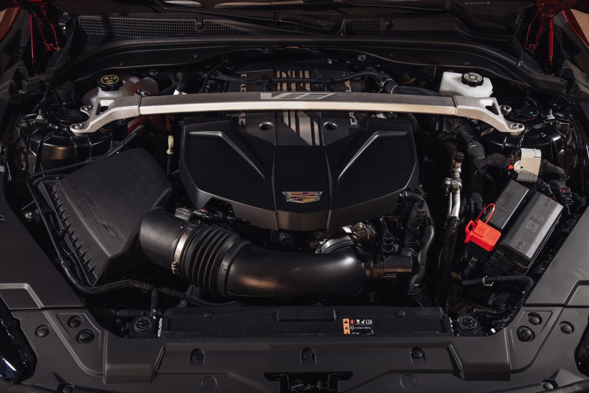 Кадиллак CT5-V 2019. Двигатель. Седан, 1 поколение