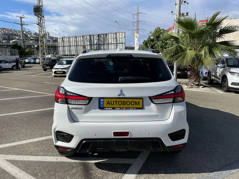 Mitsubishi ASX с пробегом, 2021
