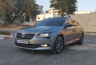 Skoda Superb 2nd hand, 2017, private hand