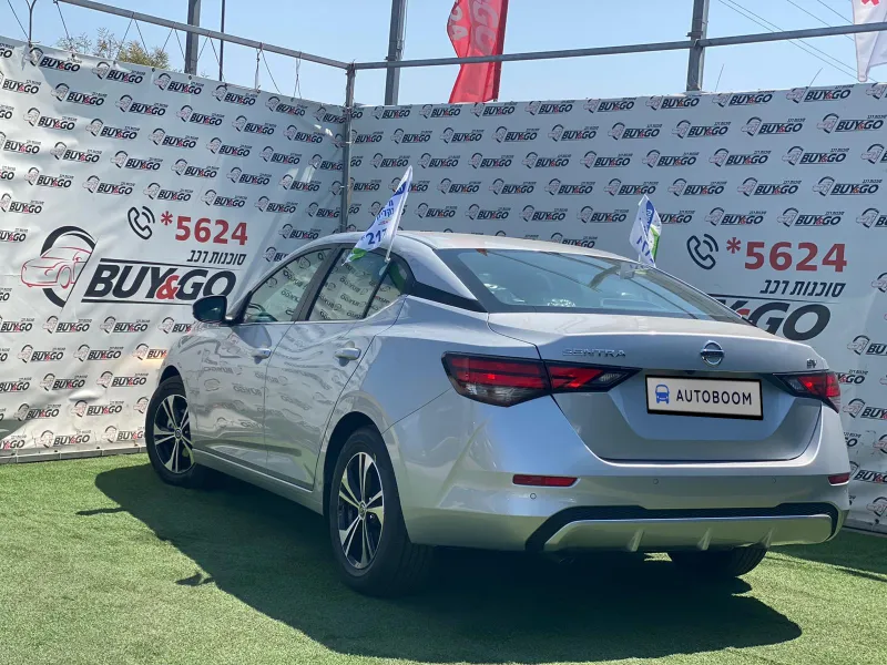 Nissan Sentra new car, 2021
