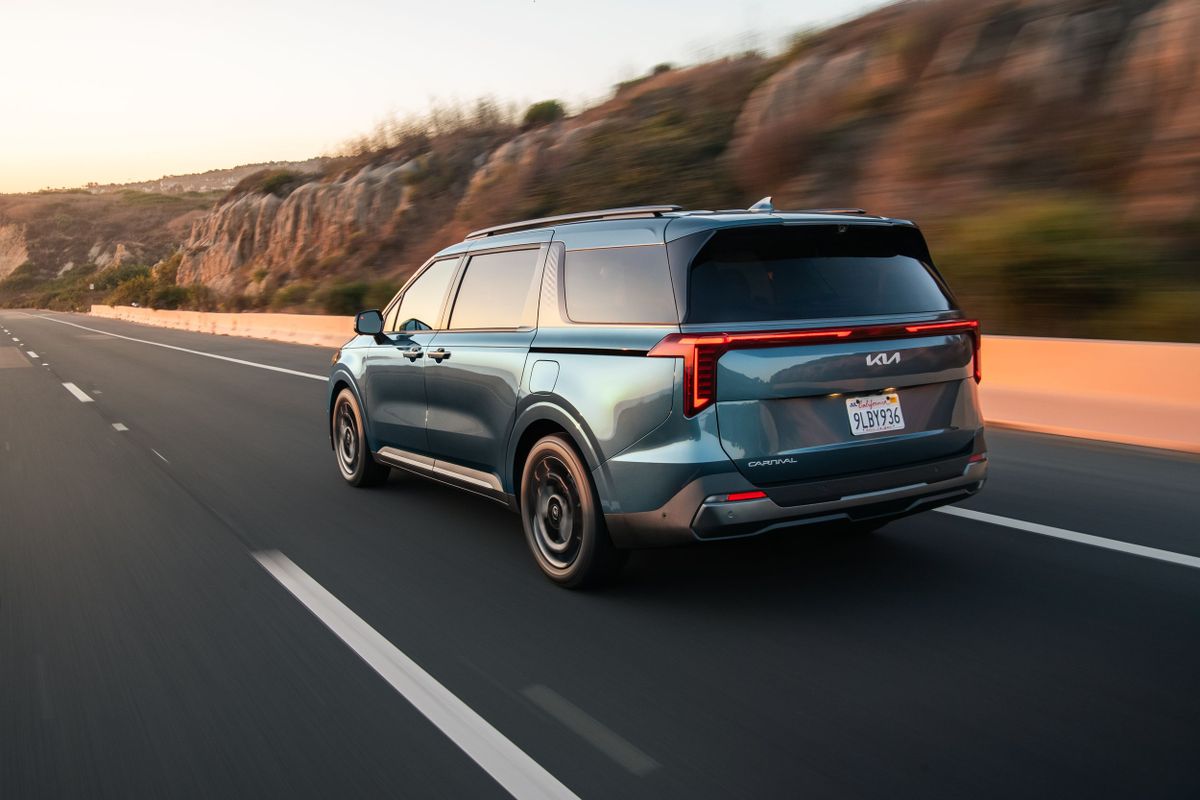 Kia Carnival 2023. Кузов, экстерьер. Минивэн, 4 поколение, рестайлинг