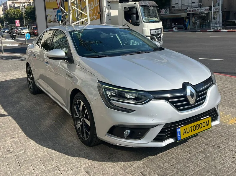 Renault Megane 2nd hand, 2020