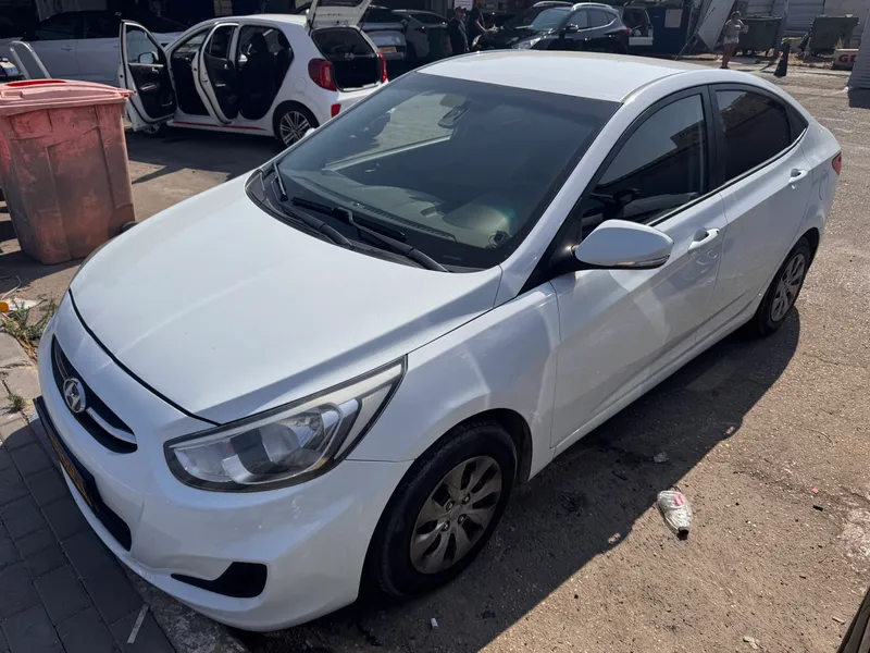 Hyundai i25 2nd hand, 2017, private hand