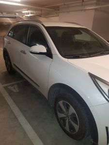 Kia Niro, 2017, photo
