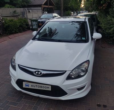 Hyundai i30 с пробегом, 2011