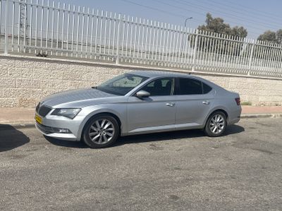 Skoda Superb 2nd hand, 2017, private hand